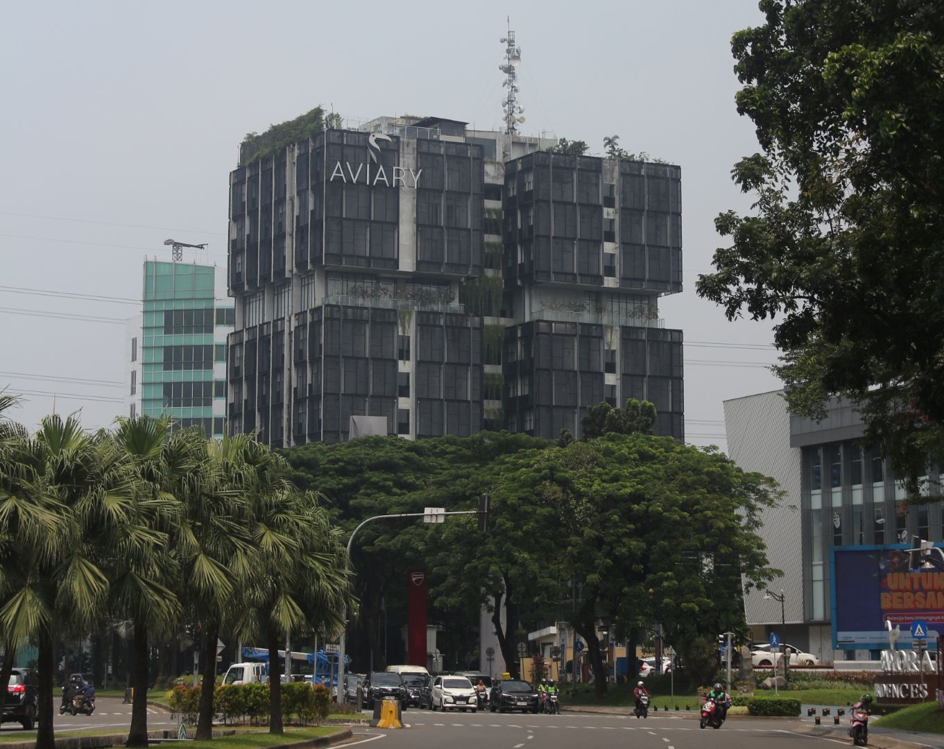 Aviary Bintaro Hotel