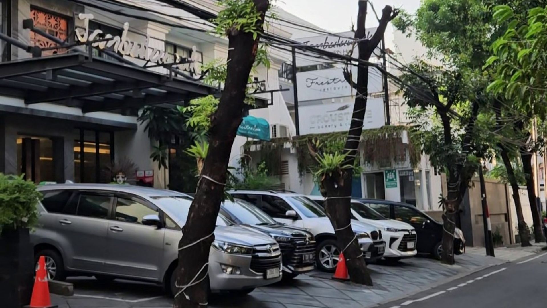 Parking & Transportation