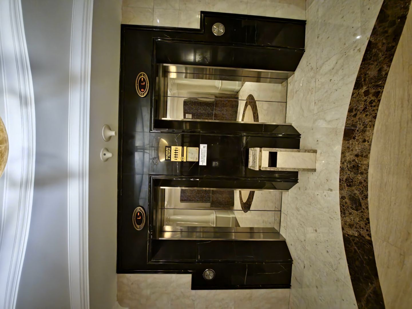 Lobby Lift